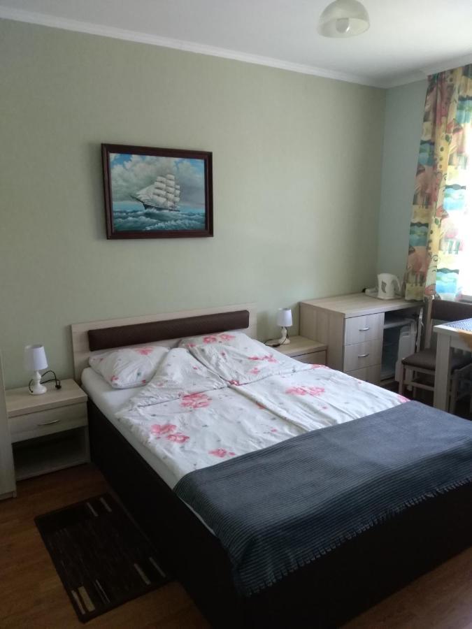 Latarnik Bed and breakfast